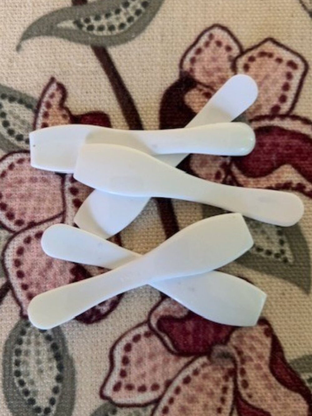 LA MER Set of 5 Applicators White New Plastic